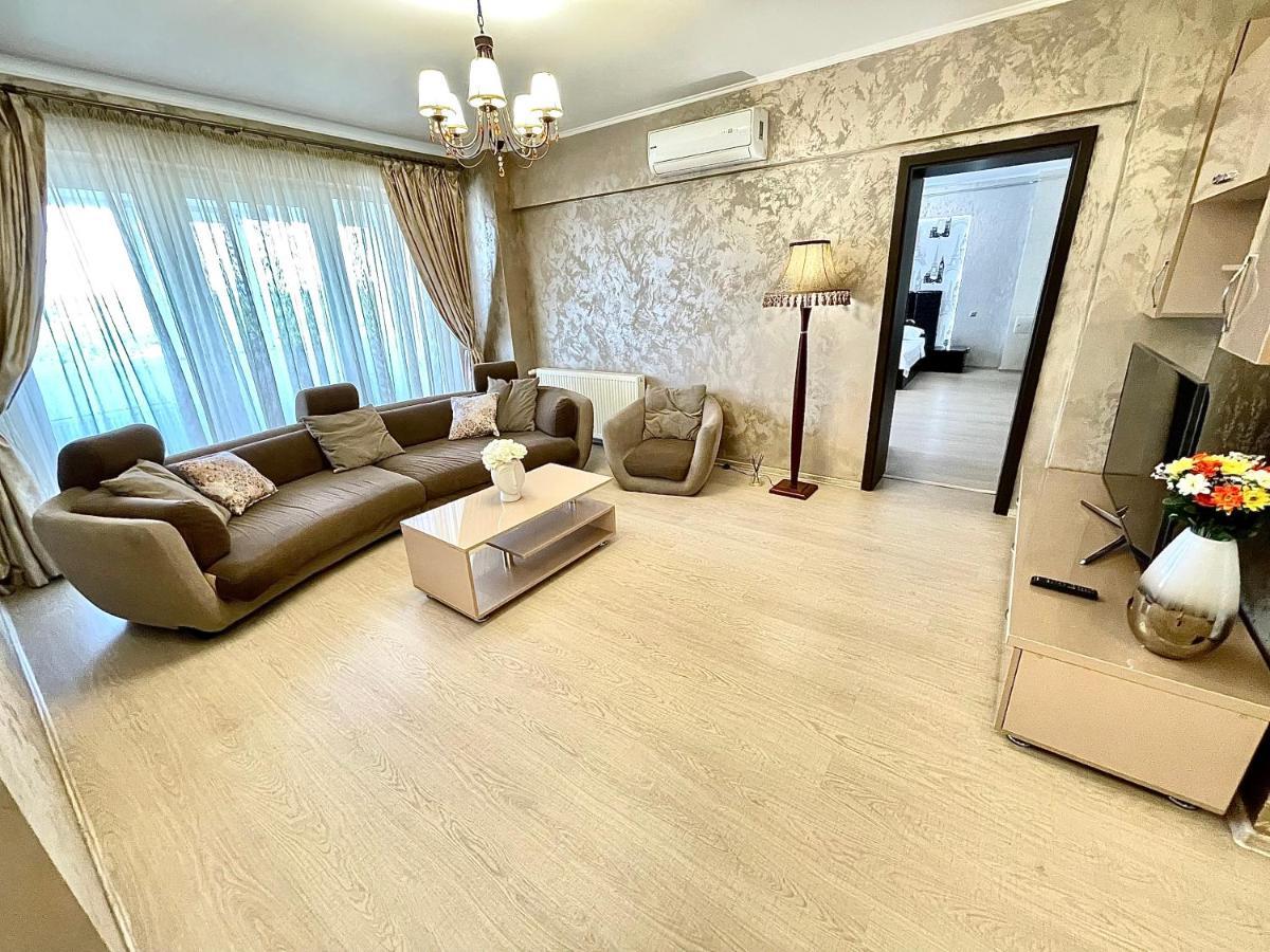 Dacia Residence Apartments Self Check-In Craiova Esterno foto